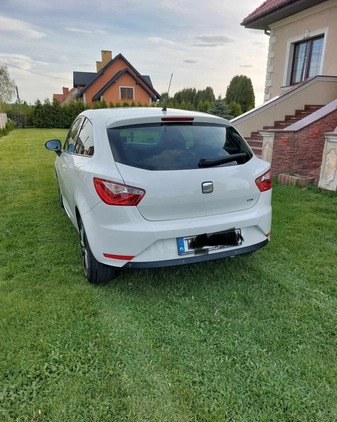 Seat Ibiza cena 25900 przebieg: 131000, rok produkcji 2014 z Myślenice małe 92